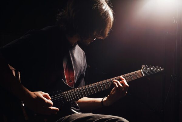 LCME - Guitarist